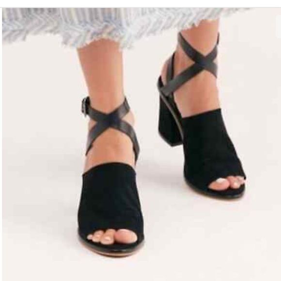 Free People See Ya There Heel Suede Sandals Size 40 Black Fall Block - Picture 3 of 15